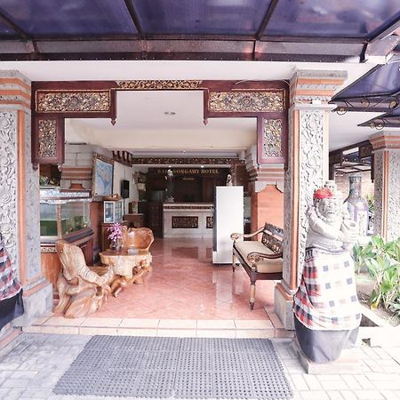 מלון קוטה לומבוק Reddoorz @ Legian Street מראה חיצוני תמונה